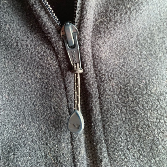 Vineyard Vines Dark Navy Fleece ZIP Vest-Medium - Picture 6 of 8
